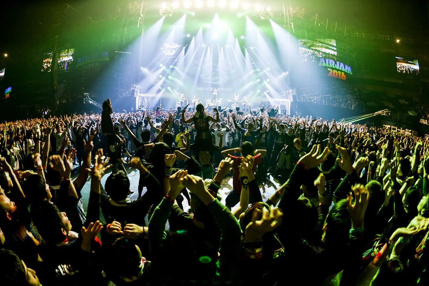 AIR JAM 2016でのMAN WITH A MISSION